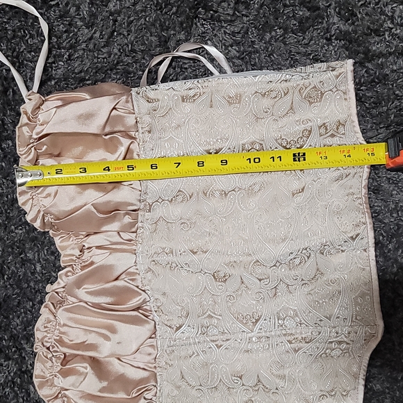 Corset wired/boned with lacing Sz 3xl - Picture 6 of 6